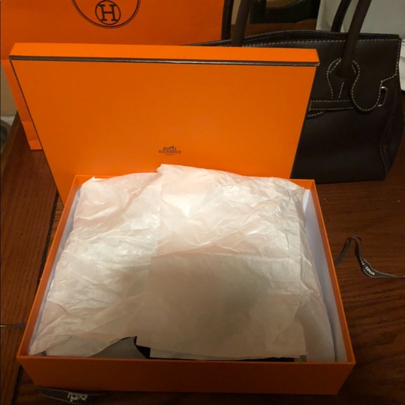 SOLD authentic hermès - Picture 2 of 9